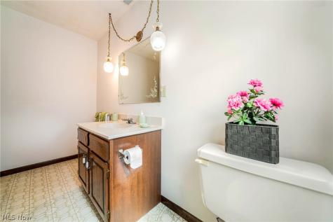 4760 Oster Road Sheffield Lake OH 44054