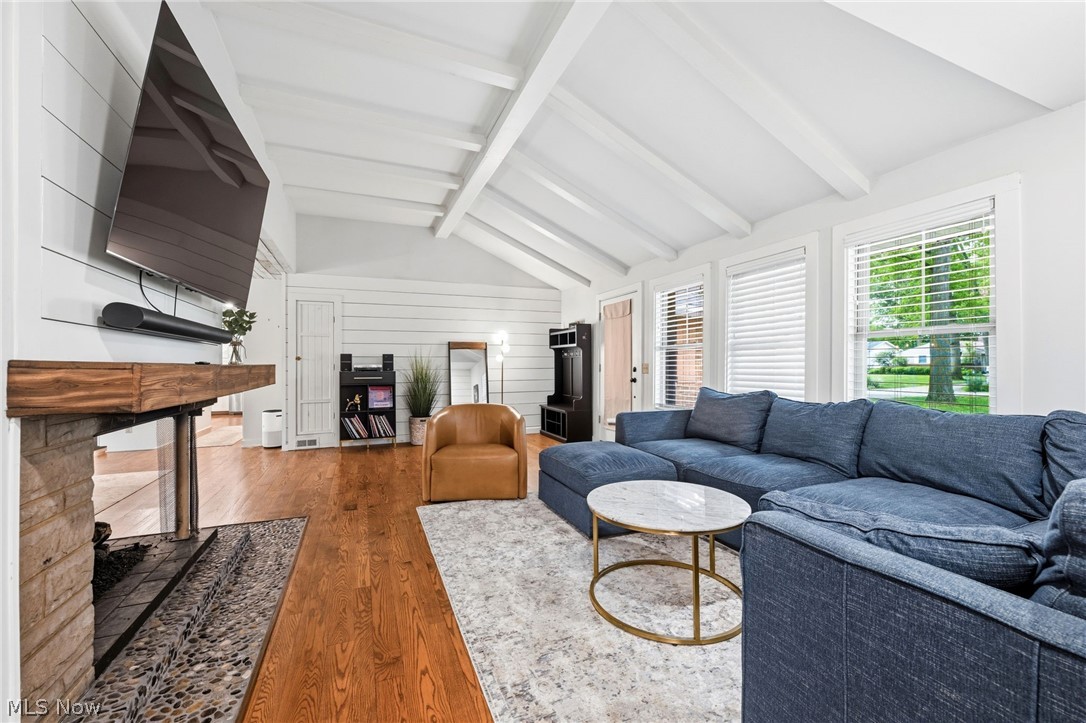 5199 W Ash Road Independence OH 44131