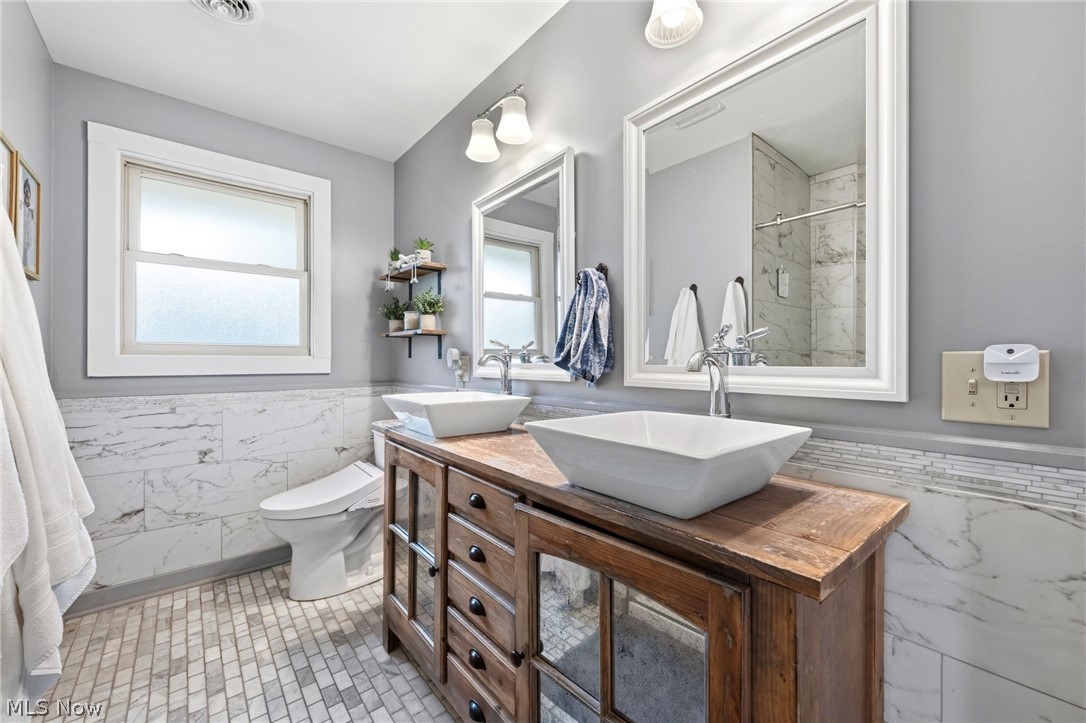 5199 W Ash Road Independence OH 44131