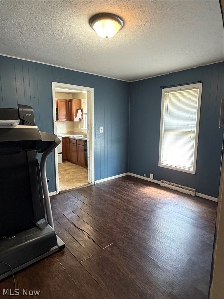 427 4th Street NW New Philadelphia OH 44663