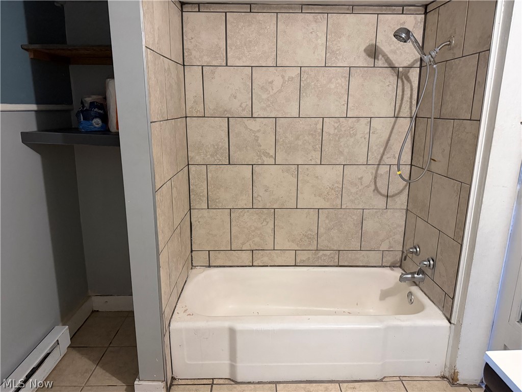 427 4th Street NW New Philadelphia OH 44663