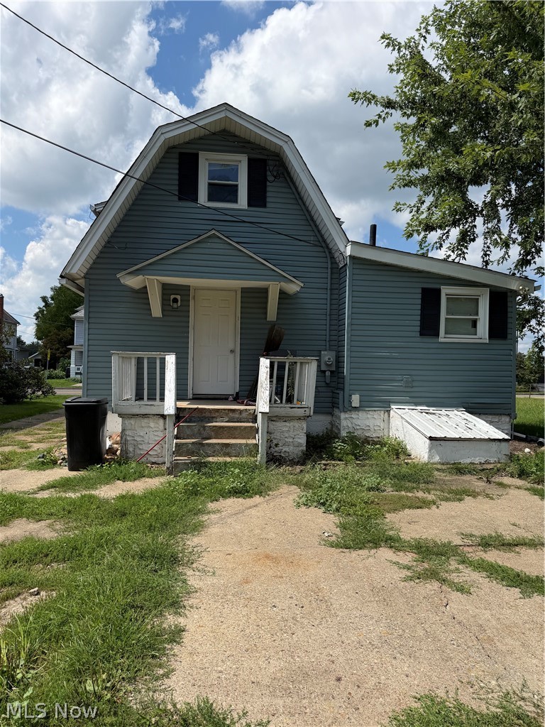 427 4th Street NW New Philadelphia OH 44663