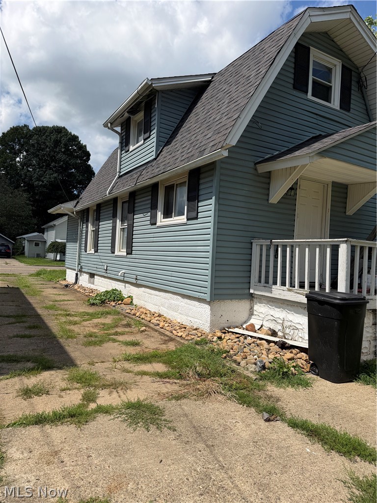 427 4th Street NW New Philadelphia OH 44663