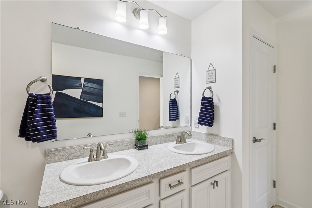 3110 Blue Jaye Lane Twinsburg OH 44087