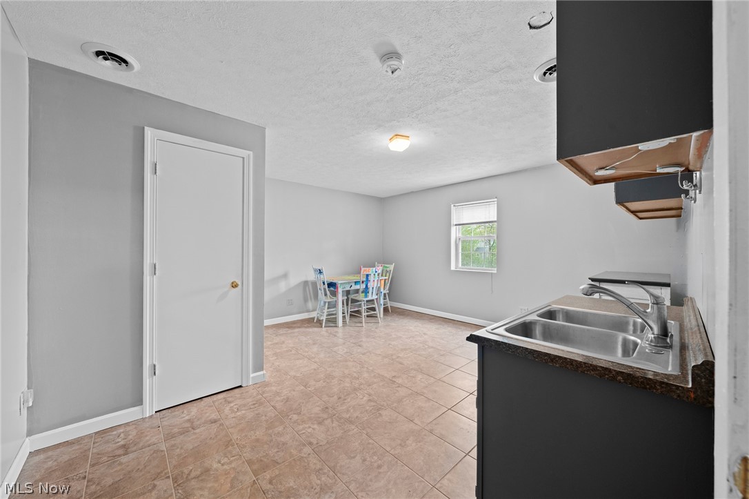 241 Myrtle Street Ravenna OH 44266