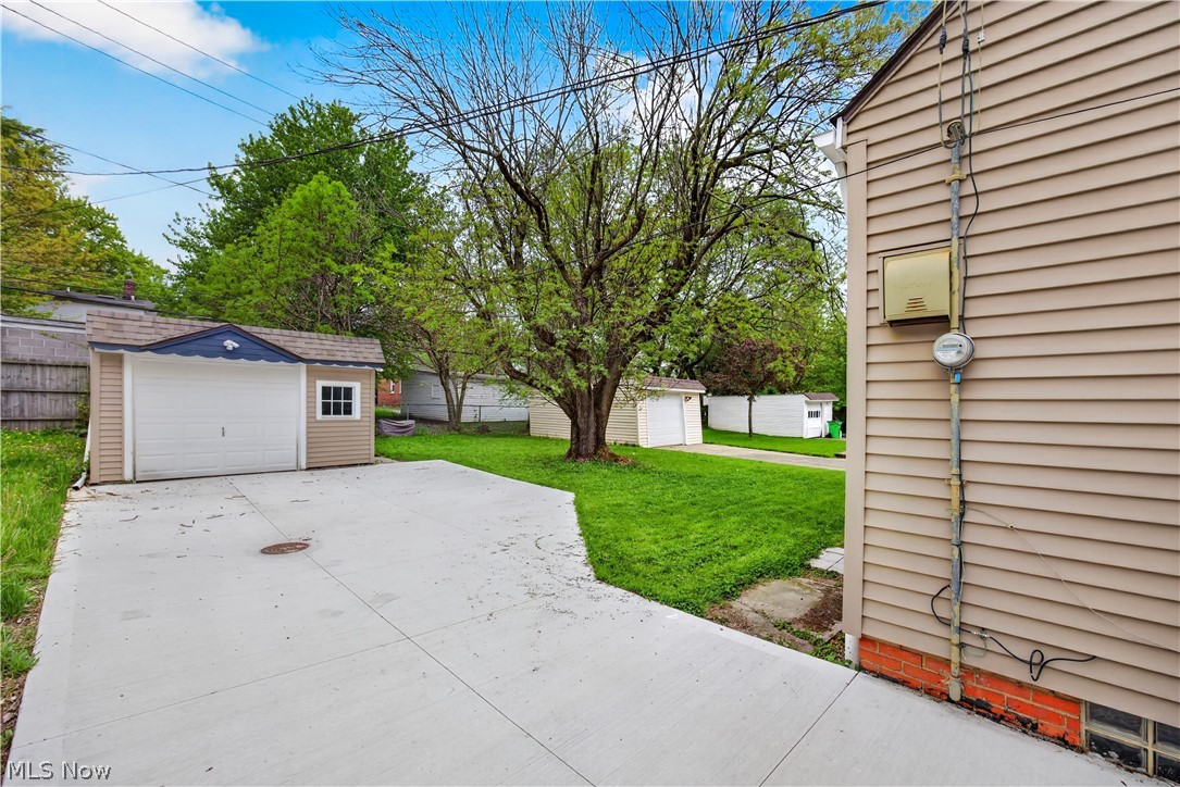 4186 Lambert Road South Euclid OH 44121