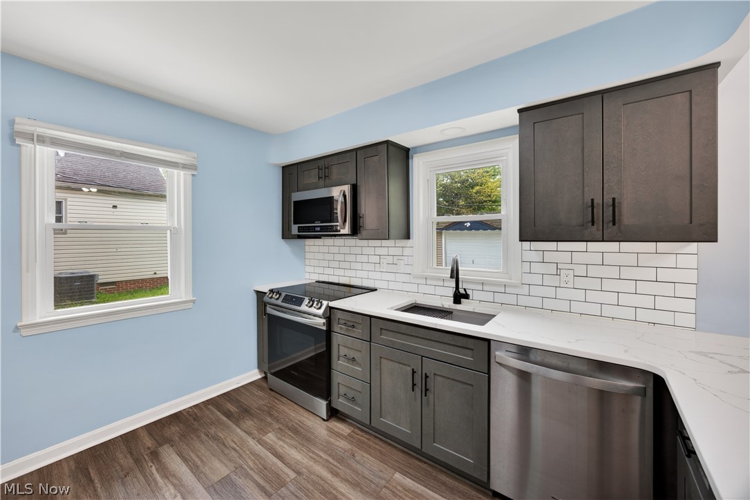 4186 Lambert Road South Euclid OH 44121
