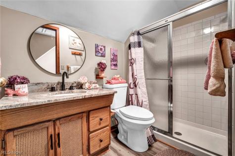 25595 Chatworth Drive Euclid OH 44117