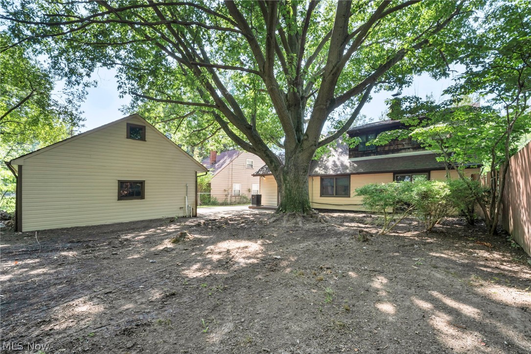 25595 Chatworth Drive Euclid OH 44117