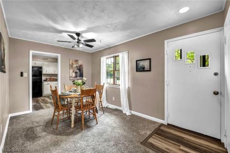 25595 Chatworth Drive Euclid OH 44117