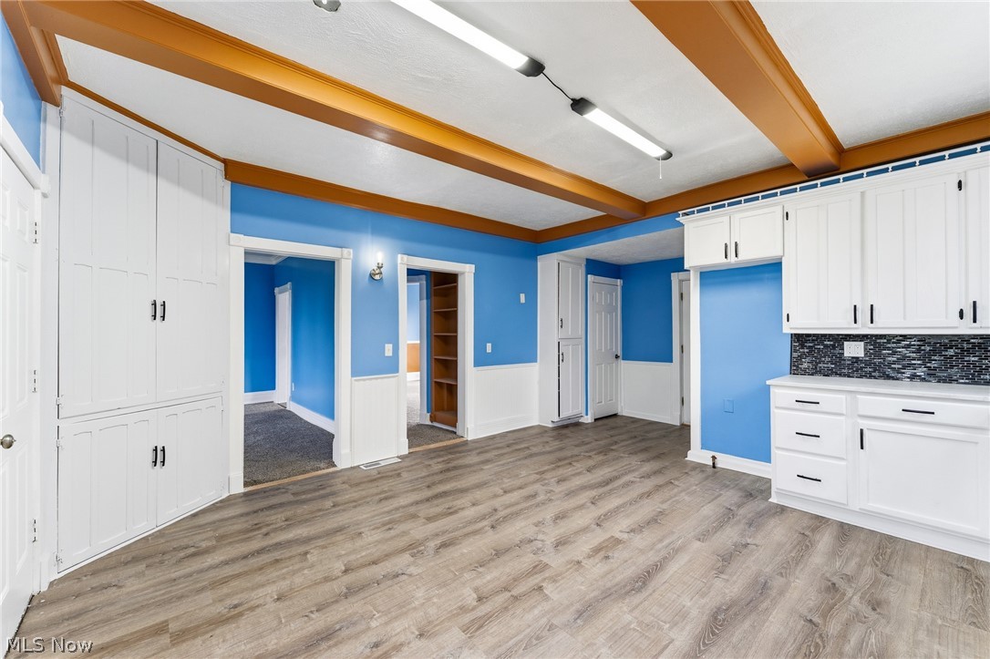 563 Geneva Avenue Struthers OH 44471