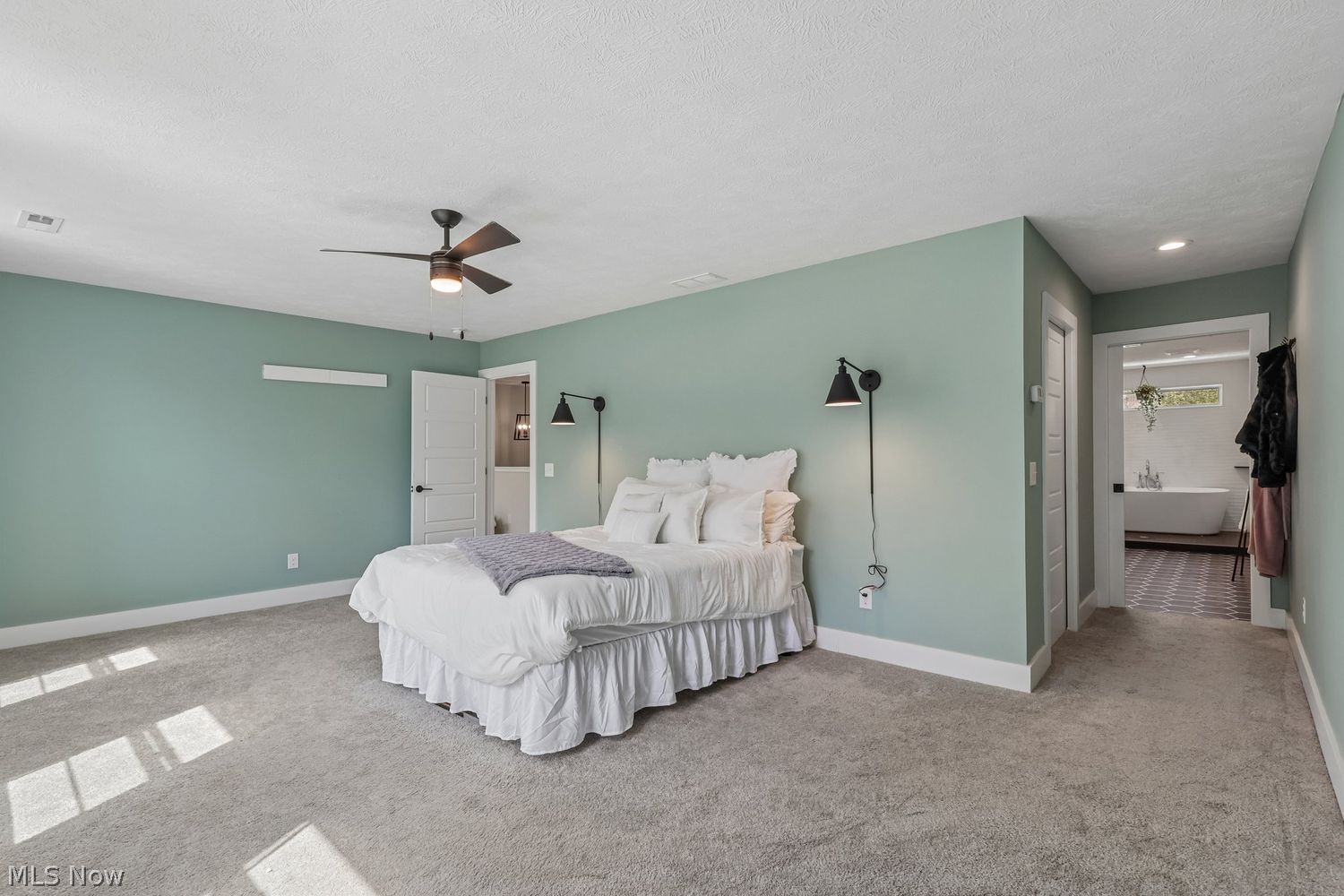 8319 Falls Glen Lane Olmsted Falls OH 44138