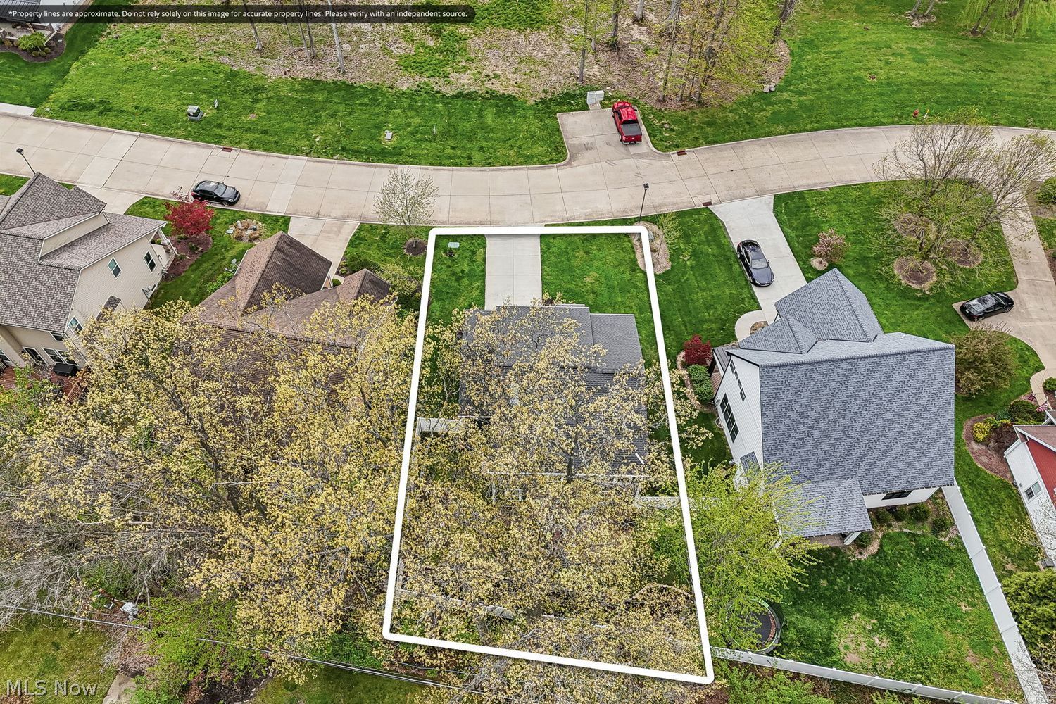 8319 Falls Glen Lane Olmsted Falls OH 44138