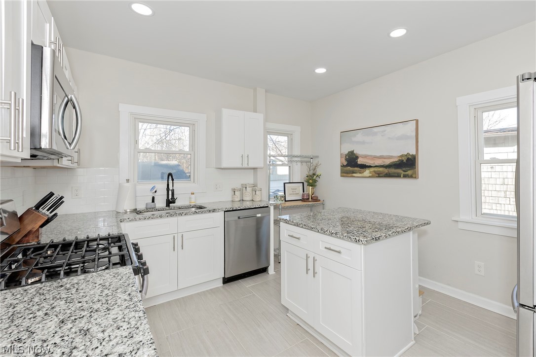 2588 Queenston Road Cleveland Heights OH 44118