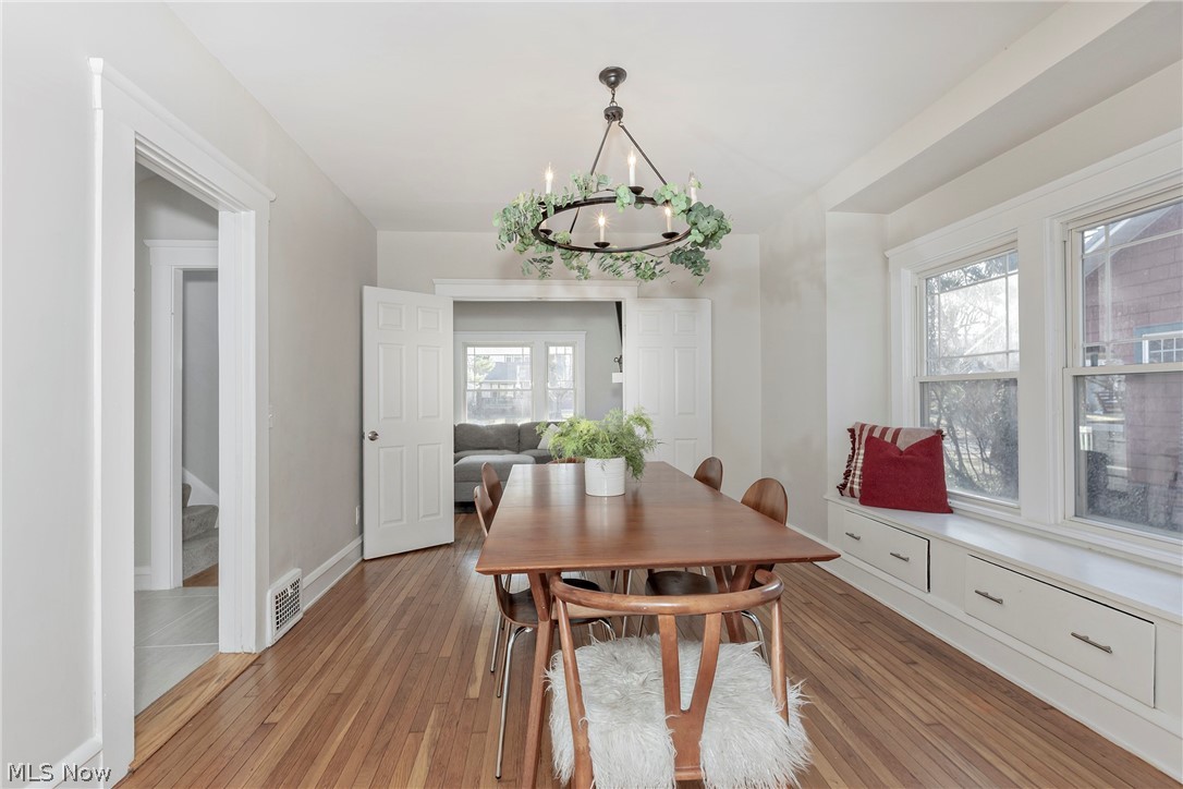 2588 Queenston Road Cleveland Heights OH 44118
