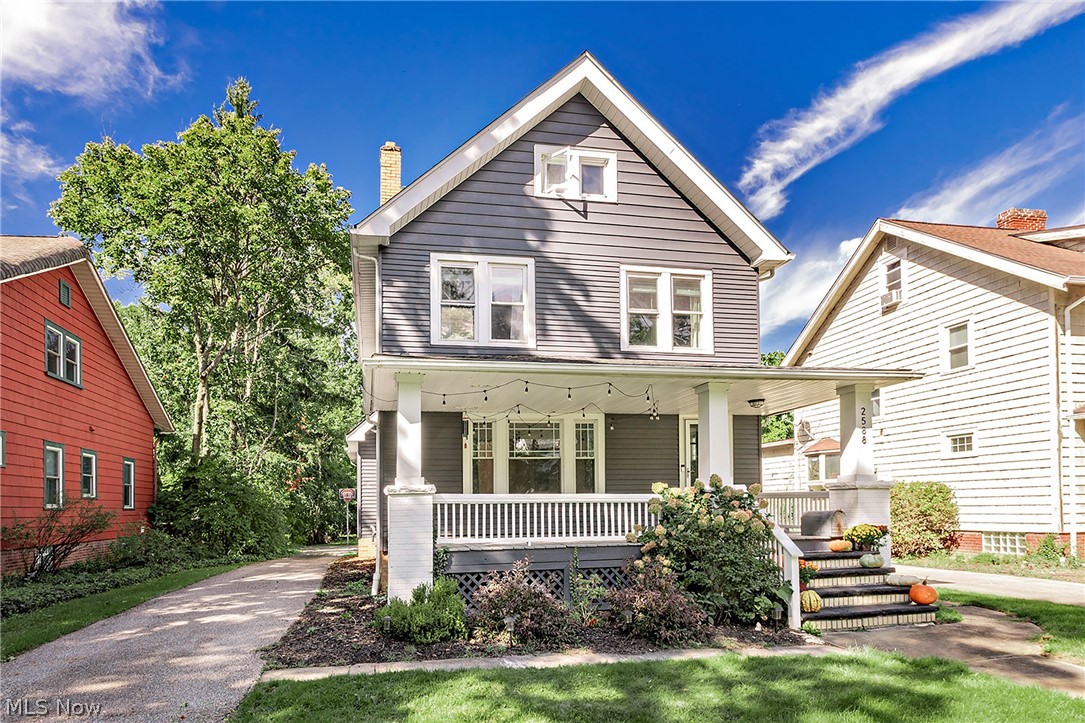2588 Queenston Road Cleveland Heights OH 44118