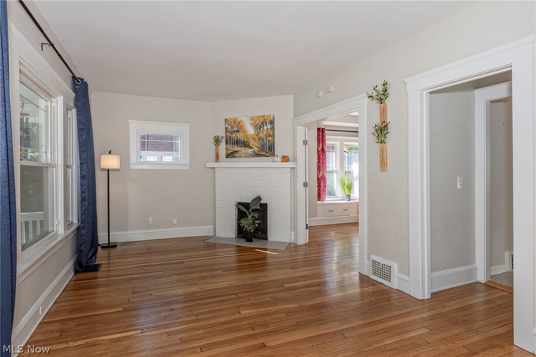 2588 Queenston Road Cleveland Heights OH 44118