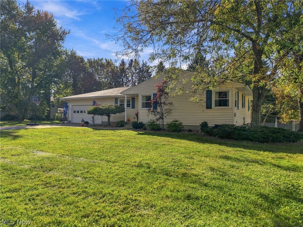 656 N Hidden Valley Road Cuyahoga Falls OH 44223