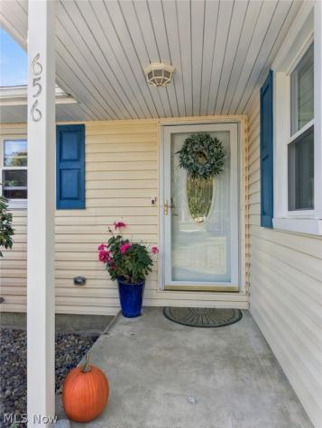 656 N Hidden Valley Road Cuyahoga Falls OH 44223