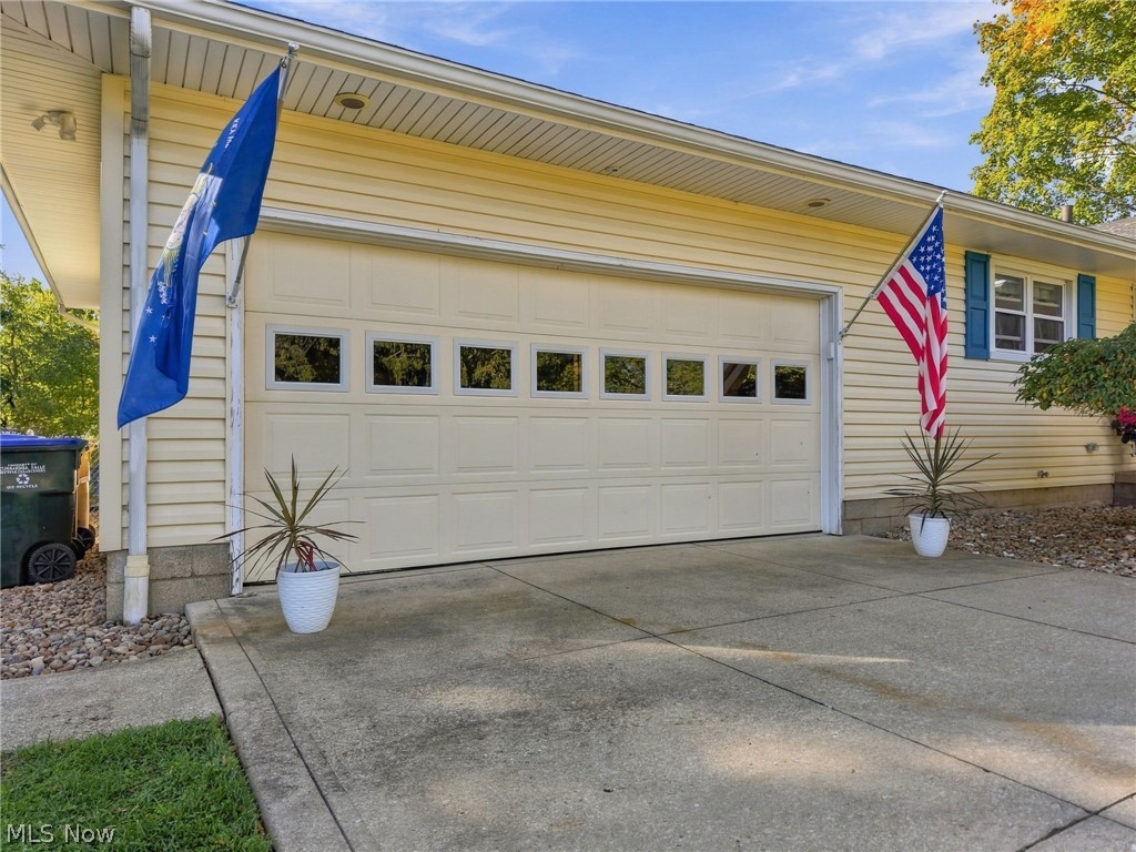 656 N Hidden Valley Road Cuyahoga Falls OH 44223