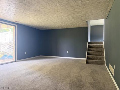 3337 Northern Street NE Canton OH 44721