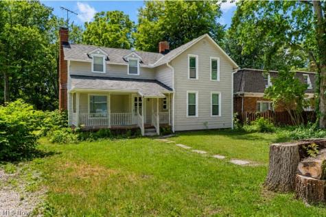 889 Grayton Road Berea OH 44017