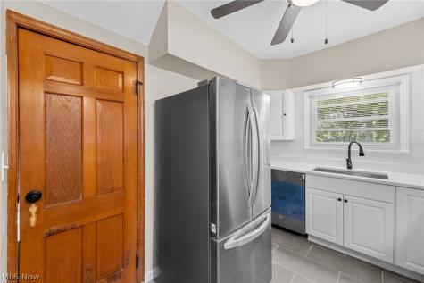 889 Grayton Road Berea OH 44017