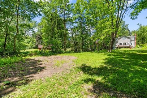889 Grayton Road Berea OH 44017