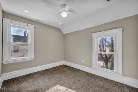 4246 E 116th Street Cleveland OH 44105