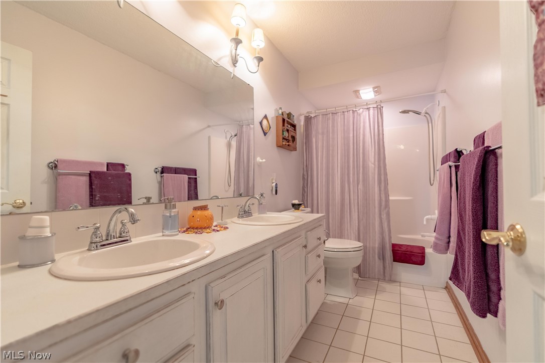 4381 Golden Eagle Road NW Massillon OH 44646