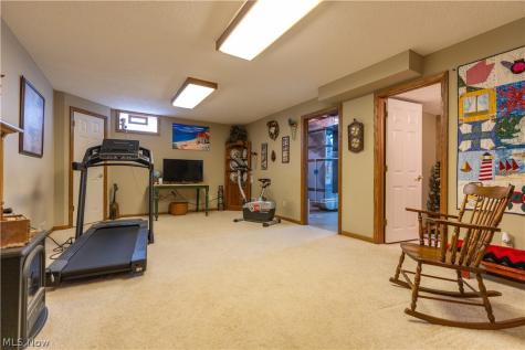 4381 Golden Eagle Road NW Massillon OH 44646