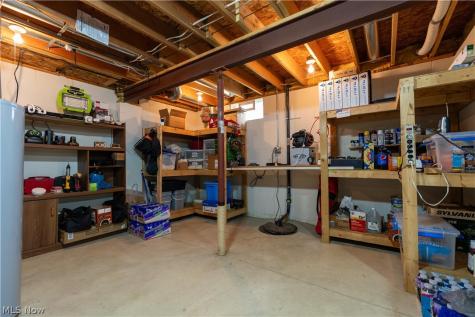 4381 Golden Eagle Road NW Massillon OH 44646