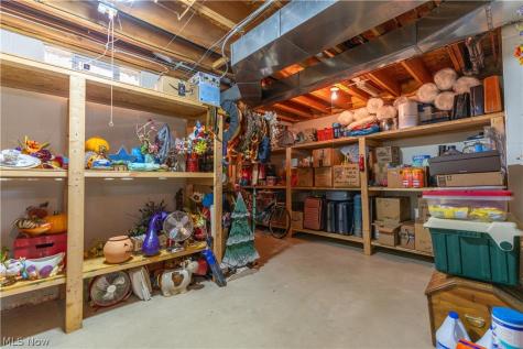 4381 Golden Eagle Road NW Massillon OH 44646