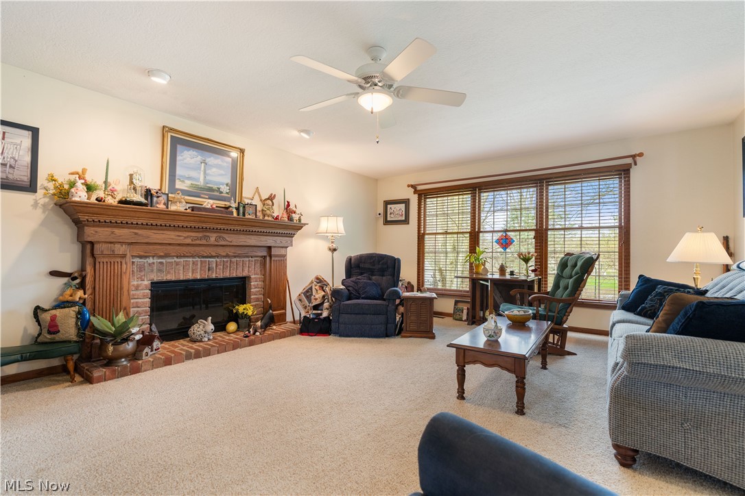 4381 Golden Eagle Road NW Massillon OH 44646