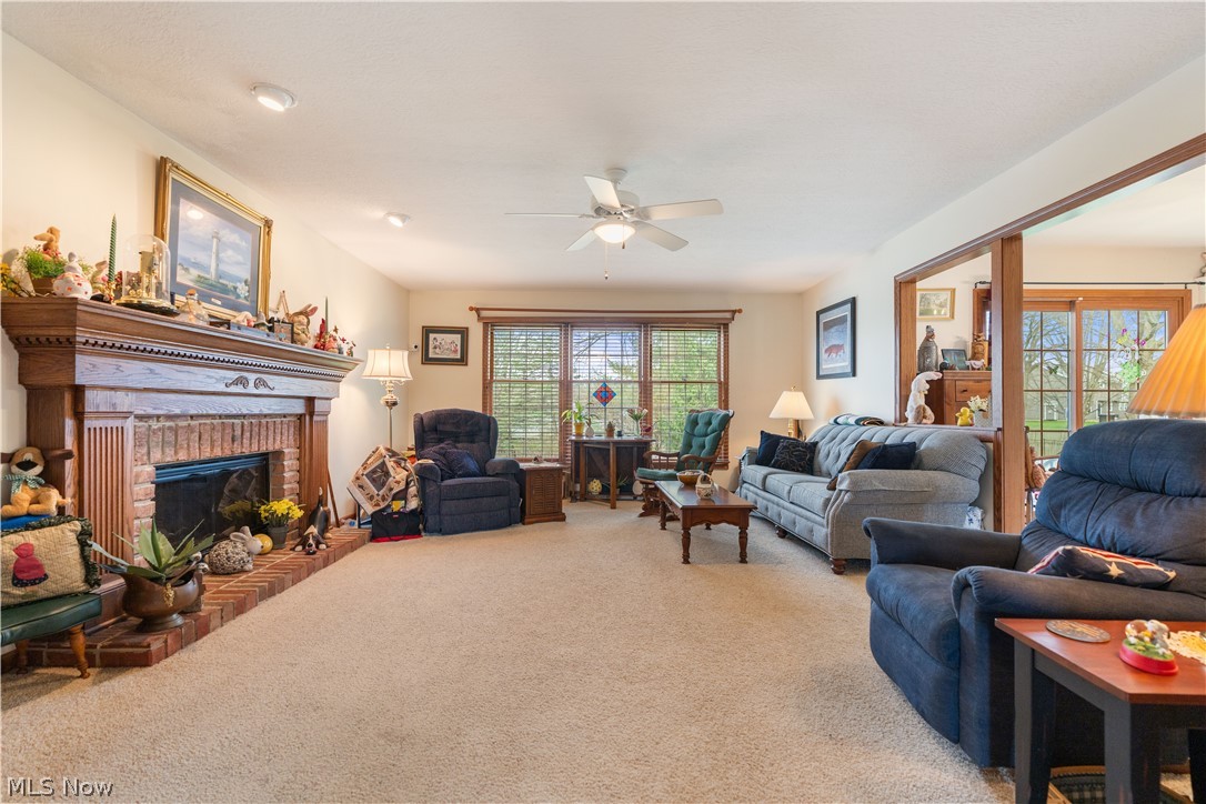 4381 Golden Eagle Road NW Massillon OH 44646