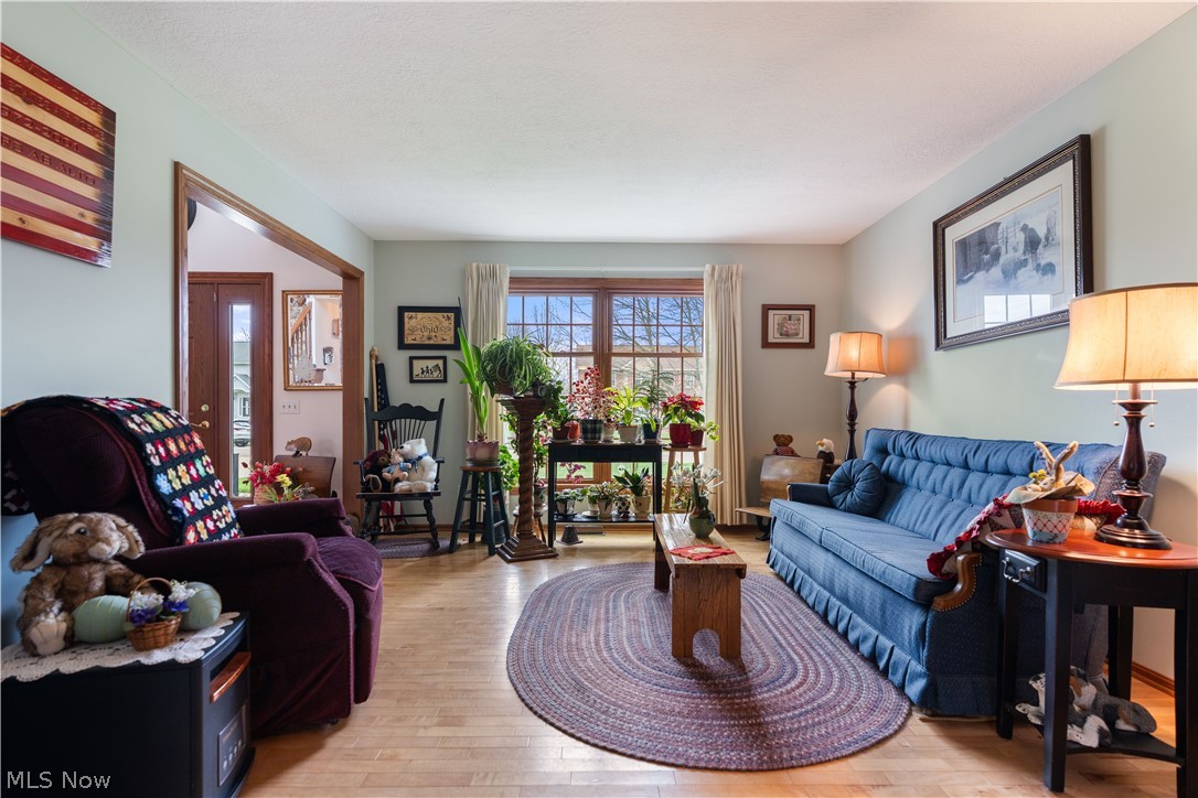4381 Golden Eagle Road NW Massillon OH 44646