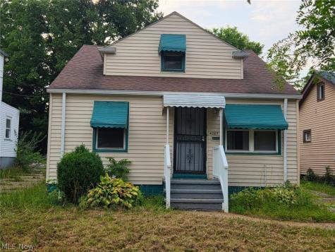 4287 E 162nd Street Cleveland OH 44128