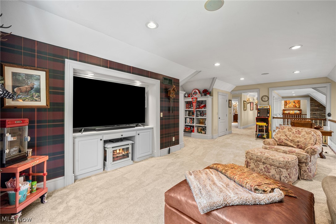 4294 Oviatt Road Richfield OH 44286