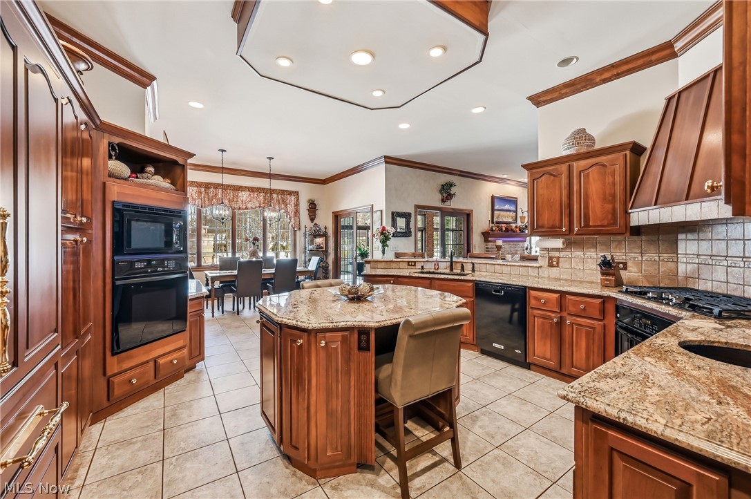 21 Timber Run Court Canfield OH 44406