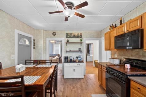 936 32nd Street NW Massillon OH 44647
