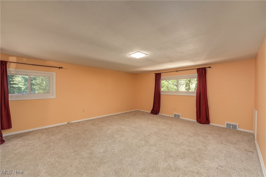 8435 Wiese Road Brecksville OH 44141