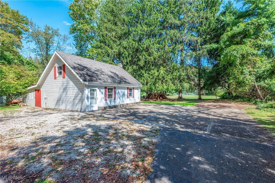 8435 Wiese Road Brecksville OH 44141