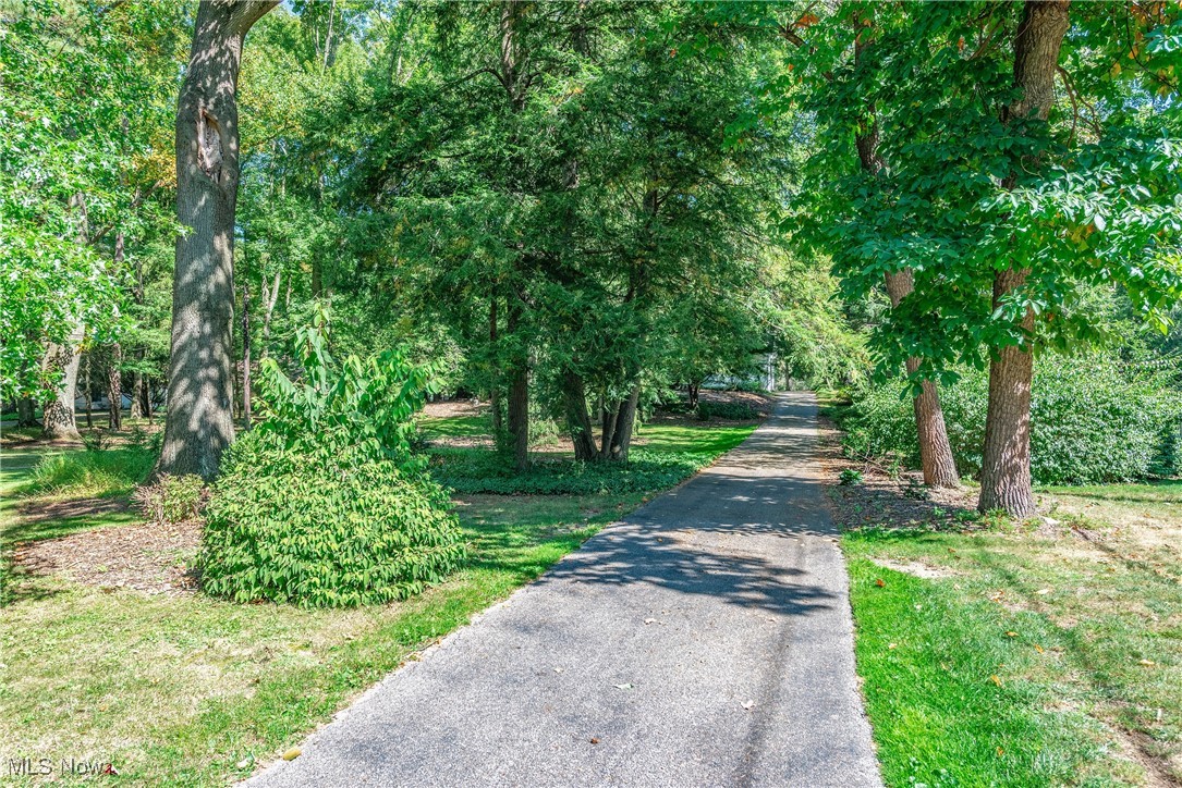 8435 Wiese Road Brecksville OH 44141