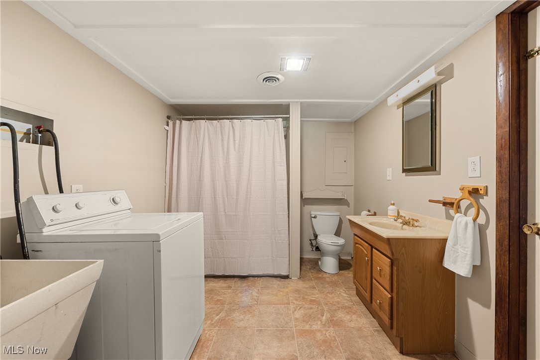 8435 Wiese Road Brecksville OH 44141