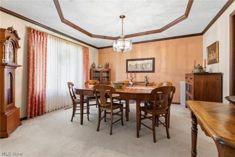 1588 Royal Oak Drive Mansfield OH 44906