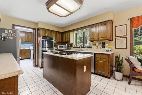 1588 Royal Oak Drive Mansfield OH 44906