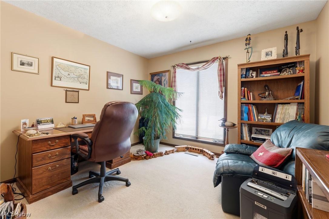1588 Royal Oak Drive Mansfield OH 44906