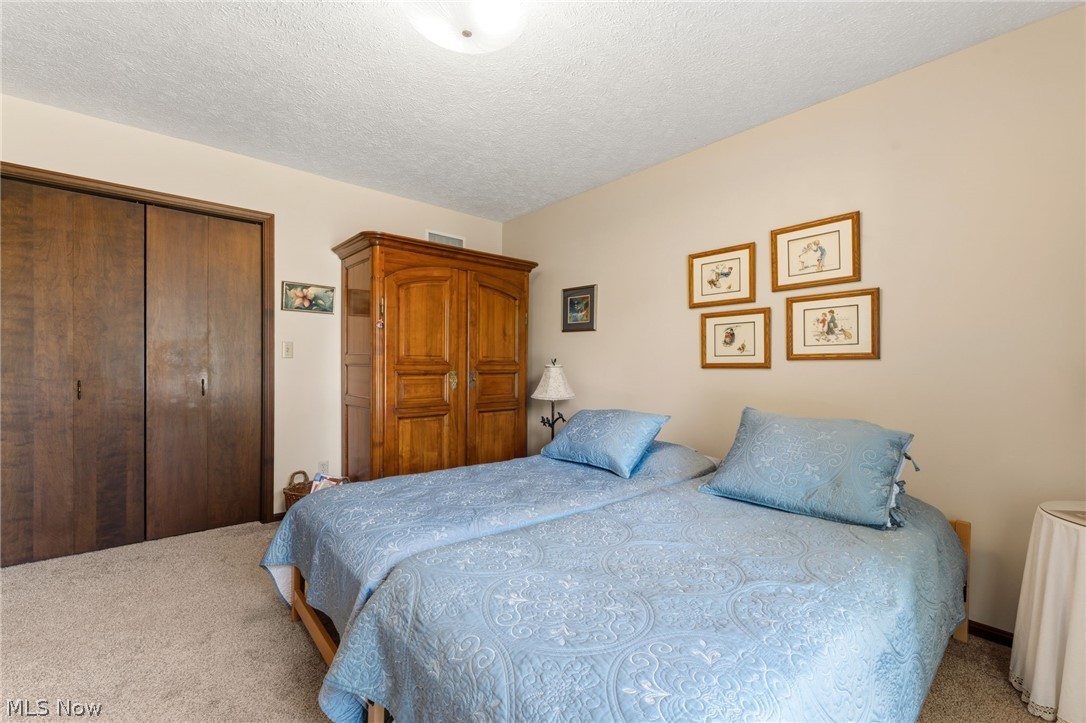 1588 Royal Oak Drive Mansfield OH 44906