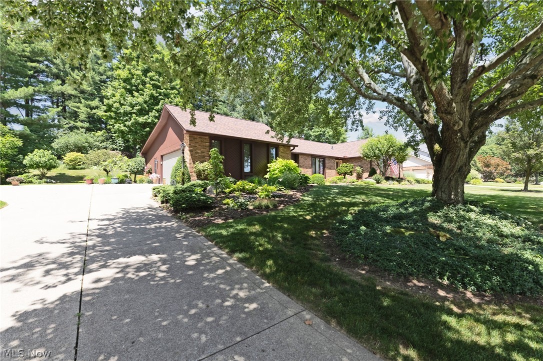 1588 Royal Oak Drive Mansfield OH 44906