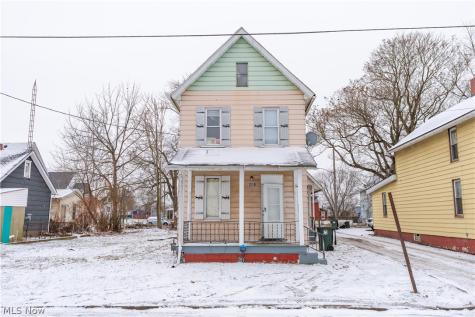 1318 4th Street NE Canton OH 44704